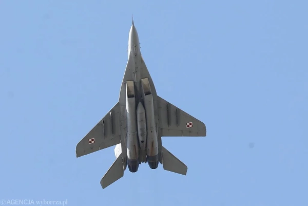 Північноатлантичний Альянс вимагає від Польщі винищувачі МіГ-29, які прагне отримати Україна
