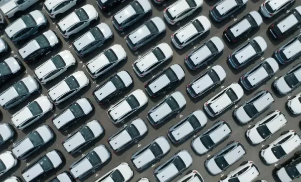 Українці завезли 170 тисяч авто за пів року: скільки серед них електромобілів&hellip;