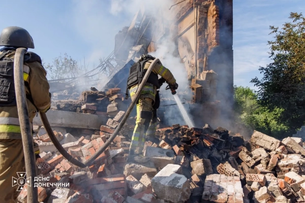 Росія обстріляла Біленьке: троє загиблих під завалами