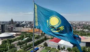 Казахстан зупиняє експорт нафти з Чорного моря: третя перерва за місяць через атаки на танкери