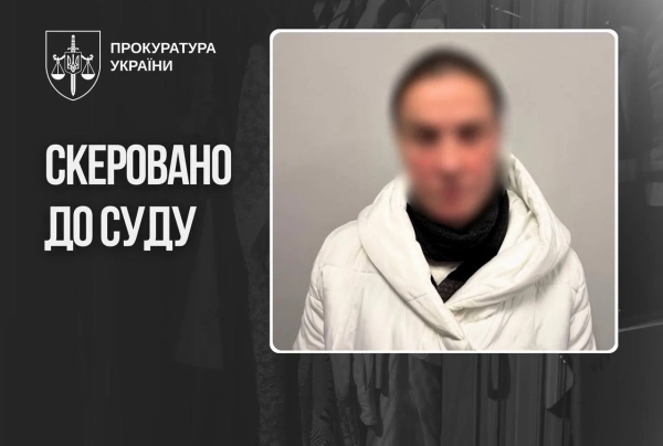 Матір, яка сховала тіло дворічного сина у шафі після його смерті, судитимуть - справу скерували до суду