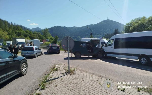 Фото з місця події