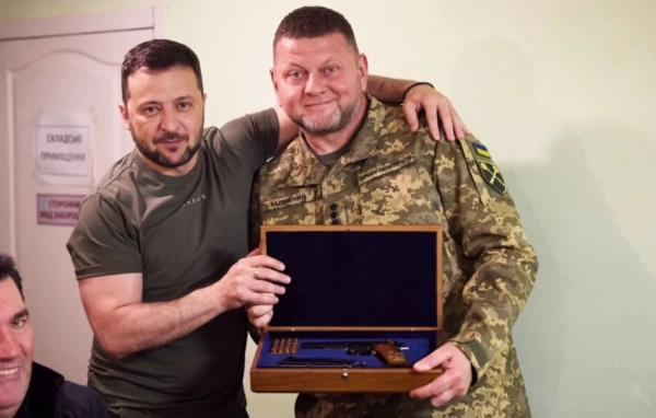 Соціологи розкрили: хто обійде Зеленського у другому турі виборів