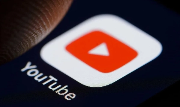 YouTube припинив мовлення 12 проросійських каналів в Україні