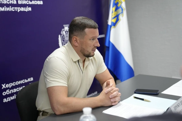 Херсон: Очікуйте тривалі перебої з водою та світлом через ворожі обстріли