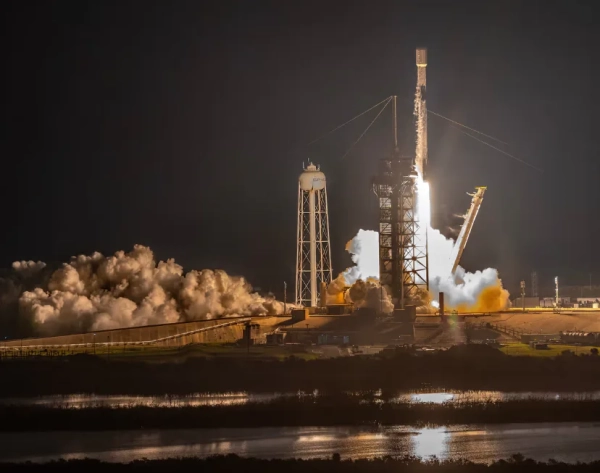 Другий ступінь Falcon 9 SpaceX незабаром здійсниться контрольоване зіткнення з кратером Ейнштейна на Місяці