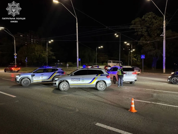 Рух трасами до Києва та Житомира відновили після вибухів, спричинених атакою РФ