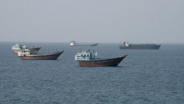 НАТО розробляє план морської операції в Ормузькій протоці поза Альянсом