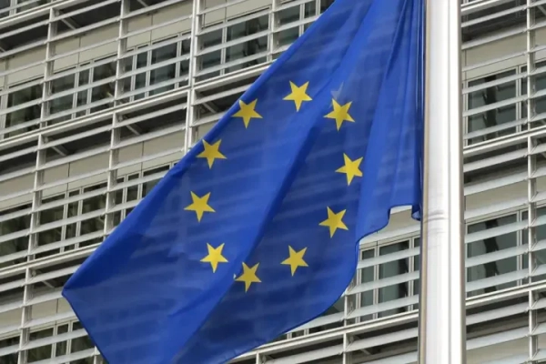 Єврокомісія не отримала офіційних пропозицій від країн ЄС щодо використання заморожених російських активів для допомоги Україні