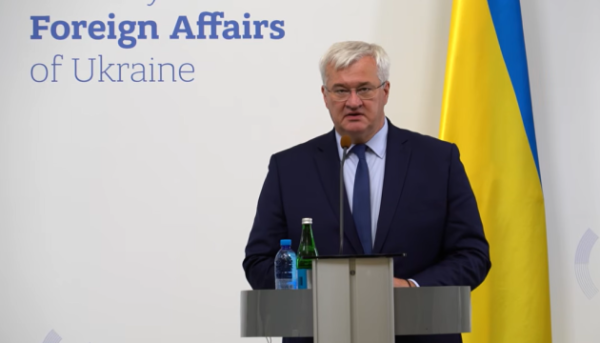 Сибіга: Ми буквально боремося за кожну ракету для “Петріот”, тривають консультації щодо ліцензування