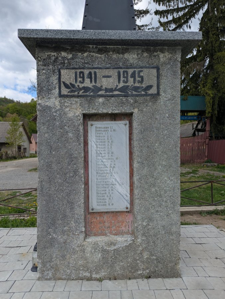 PXL_20260423_115016695.MP (1)