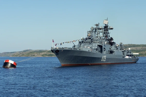 Британський флот викрив триденне стеження за російськими кораблями