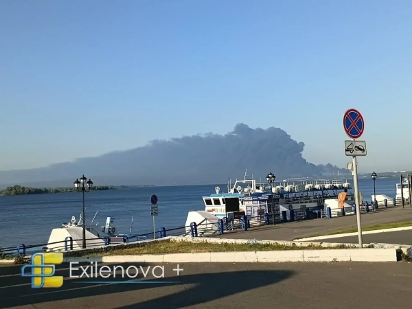 Президент підтвердив: російські НПЗ та аеродром “Енгельс” зазнали успішних ударів