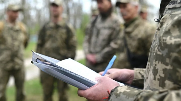 Омбудсман: Мобілізували батька-одинака після смерті матері його дітей