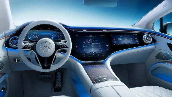 Mercedes-Benz повертає фізичні кнопки: виробник визнав помилку у новому дизайні