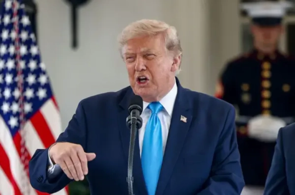 Трамп санкціонував нові удари по Ірану: деталі від WSJ