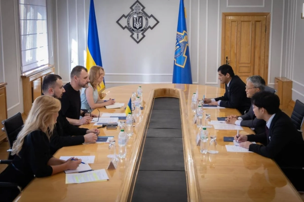Україна та Японія обговорили спільне розширення можливостей у сфері дронів