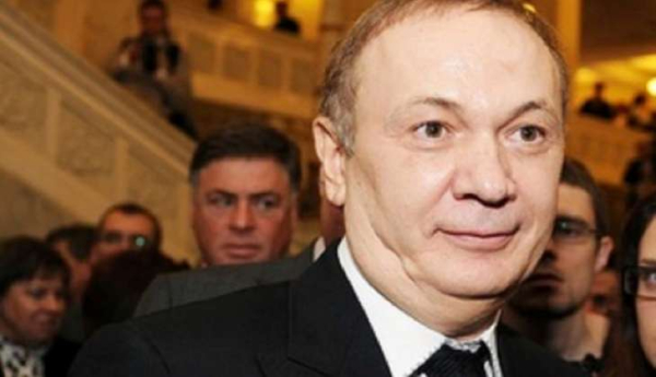 Зеленський запровадив нові санкції: під ударом – екс-регіонал Іванющенко