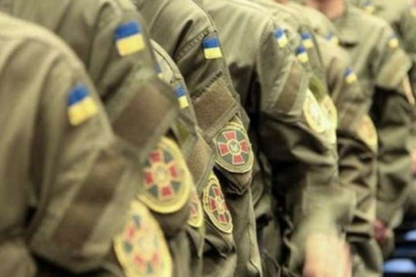 ЗСУ розглядають зниження мобілізаційного віку: подробиці від Костенка