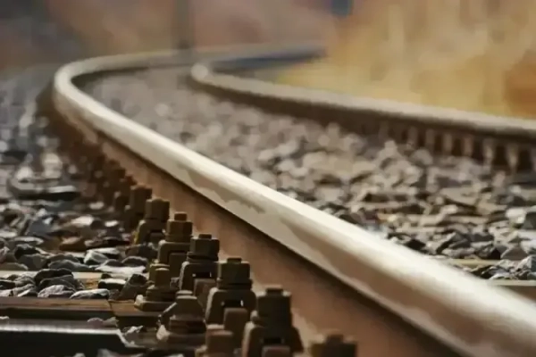 Укрзалізниця підвищує зарплати з 1 вересня: дізнайтесь, кого торкнуться зміни