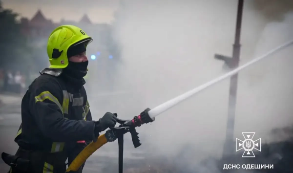Одещину атакували: пошкоджено іноземне судно, четверо поранених.