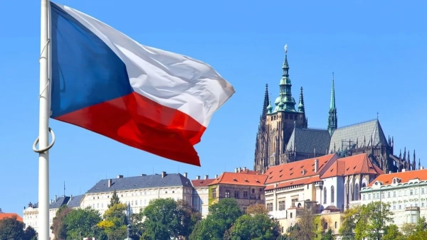 Росія вербує “живі щити” для атак на чеську інфраструктуру допомоги Україні