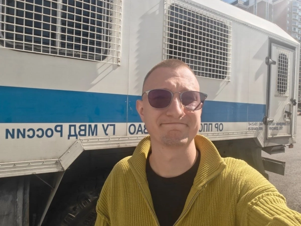 Затримання кандидата від “Яблука”: Максима Макарова заарештували в Москві