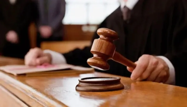 Французькі законодавці відхилили заборону соцмереж для неповнолітніх