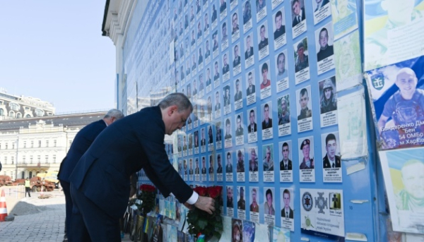 Міністри закордонних справ України та Азербайджану вшанували пам’ять загиблих українців
