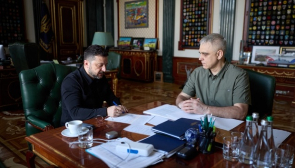Зеленський провів зустріч з Покладом, обговоривши нові операції та доручивши продовжувати реорганізацію СБУ.