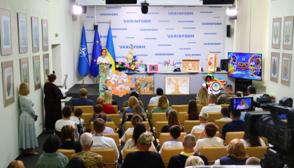 У столиці презентовано мистецький проєкт, присвячений незламності.