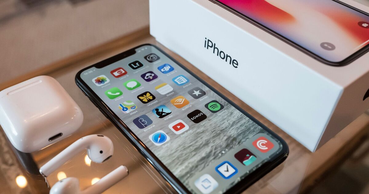 Смартфон iPhone