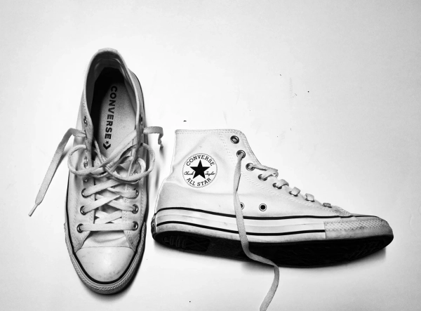 Converse прибрала рекламу через звинувачення в причетності до символіки Ку-клукс-клану