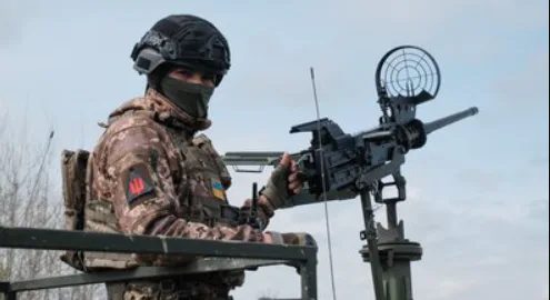 Україна відбила масовану нічну атаку: сили ППО знищили 131 російську ракету та дрон