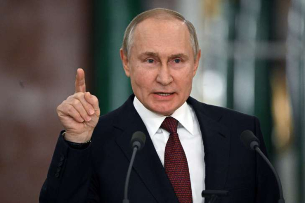 Путін наказав зупинити удари по Києву на три дні