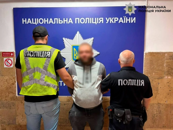 Вбивство товариша на дитячому майданчику: у Києві затримали військового, який перебував у розшуку за СЗЧ