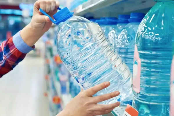 Київ формує запаси води та продуктів на випадок надзвичайних ситуацій