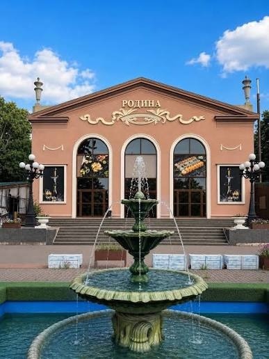Зачиняються кав’ярні та ресторани: хто з бізнесу на Донеччині вже зупинив роботу