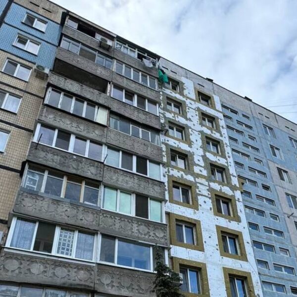 Влада готує українців до знесення будинків