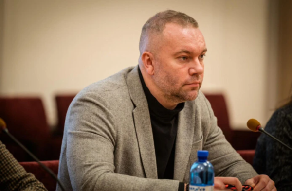 Колишній посадовець МЗС привласнив 37 мільйонів гривень благодійної допомоги