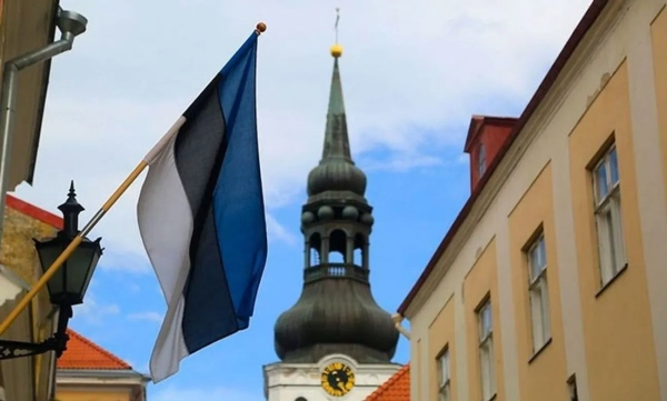 Естонія: Росія підпалила завод, що постачає техніку Україні