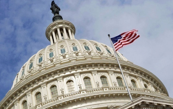 Конгресмени США готують закон про заборону російської нафти