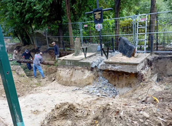 Львівщина: ексгумовано останки 113 польських вояків та 17 німецьких солдатів